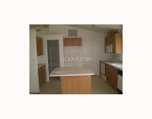 3391 West Quail Run Road Pahrump, NV 89060 - Photo 4 of 4 Kitchen.
