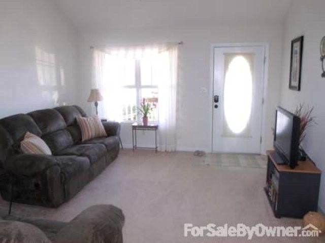 306 Vanderbilt Drive Aiken, SC 29803 - Photo 2 of 5