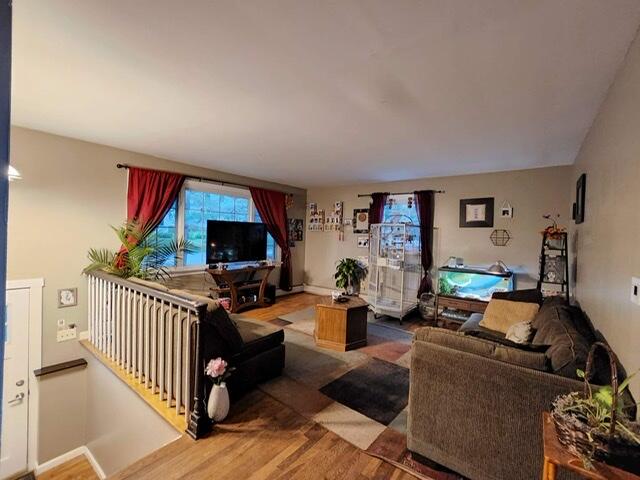 221 Waterhouse Road Biddeford, ME 04005 - Photo 7 of 21 89B6D29A-A27C-4A8F-AD8E-7813B9F79B31