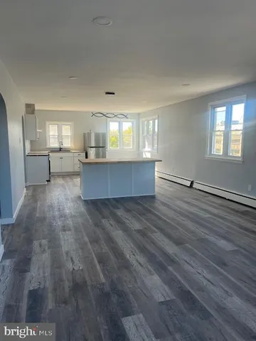 $1,595 | 1132 East Chocolate Avenue, Unit A, Hershey, PA 17033