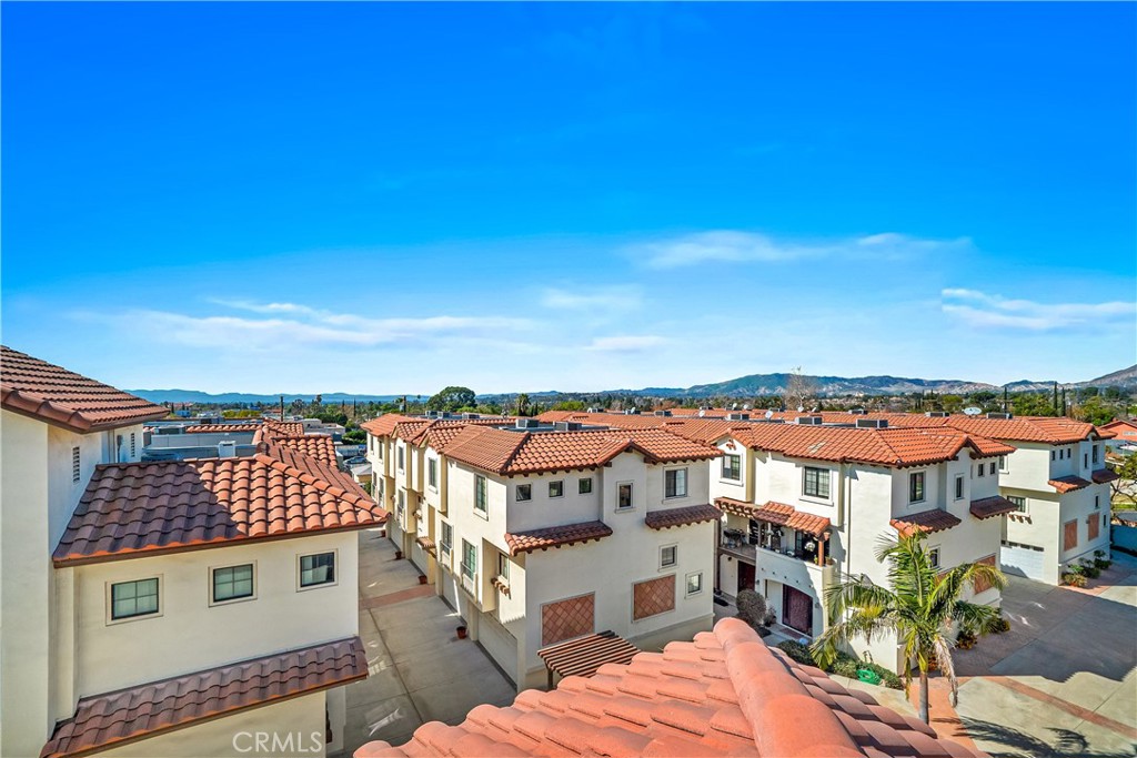 1101 North Maclay Avenue, Unit 1 San Fernando, CA 91340 - Photo 38 of 41 a view of a city from a terrace