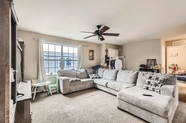 $90,000 | 804 8th Street, Northfield, IL 60093