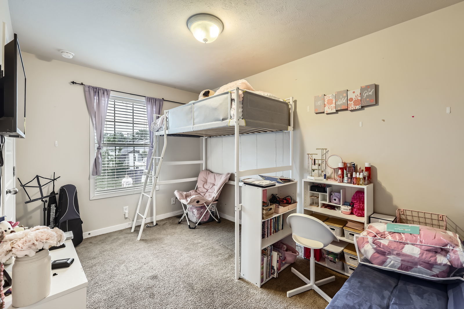 804 8th Street Northfield, IL 60093 - Photo 8 of 11 a bedroom with furniture and a window