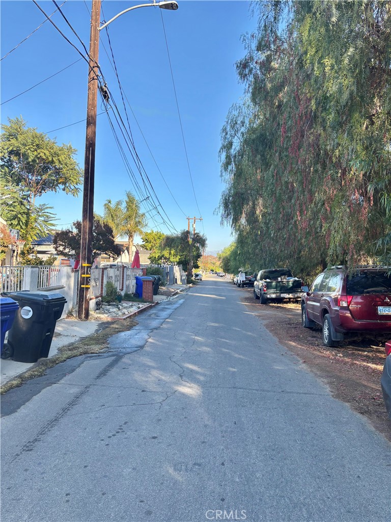 30627 Arlington Street Castaic, CA 91384 - Photo 9 of 12 Street view