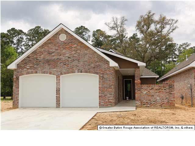 27311 Monarch Point Springfield, LA 70462 - Photo 2 of 21
