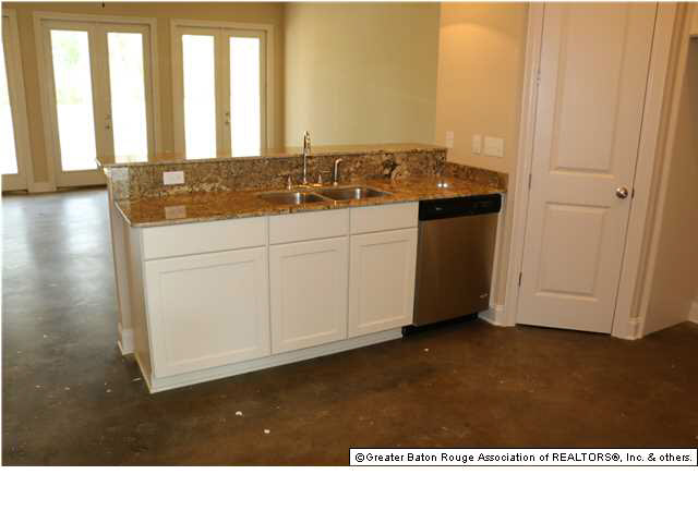27311 Monarch Point Springfield, LA 70462 - Photo 5 of 21