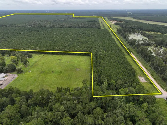 $5,282,000 | 4 County Road 2204, Cleveland, TX 77327