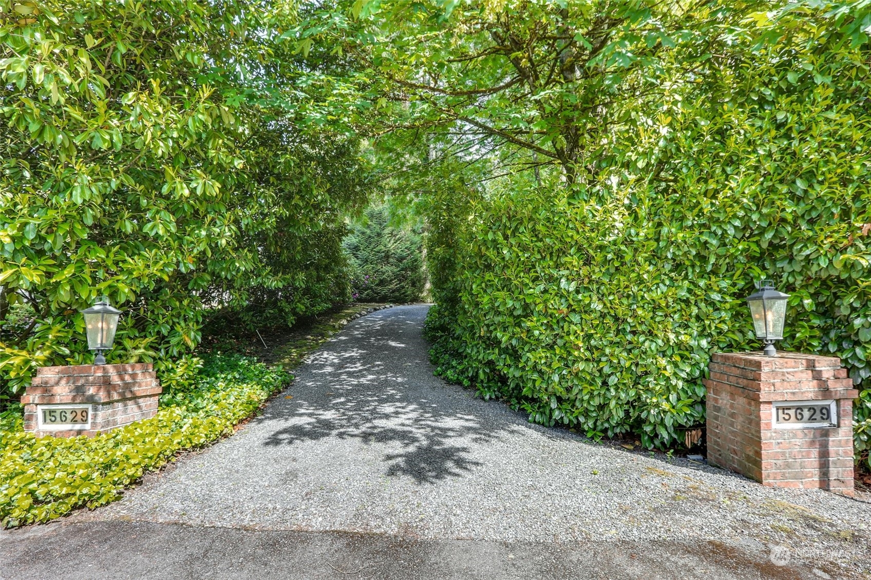 15629 Cascadian Way Bothell, WA 98012 - Photo 37 of 40 a pathway of a yard
