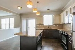 $2,745 | 7831 North Lawn Avenue, Kansas City, MO 64119