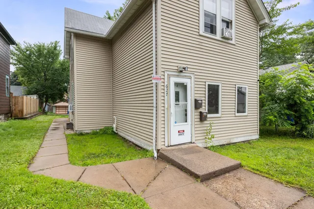 $229,000 | 627 Virginia Street, St. Paul, MN 55103