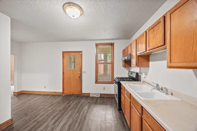 $229,000 | 627 Virginia Street, St. Paul, MN 55103