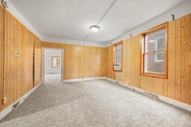 $229,000 | 627 Virginia Street, St. Paul, MN 55103