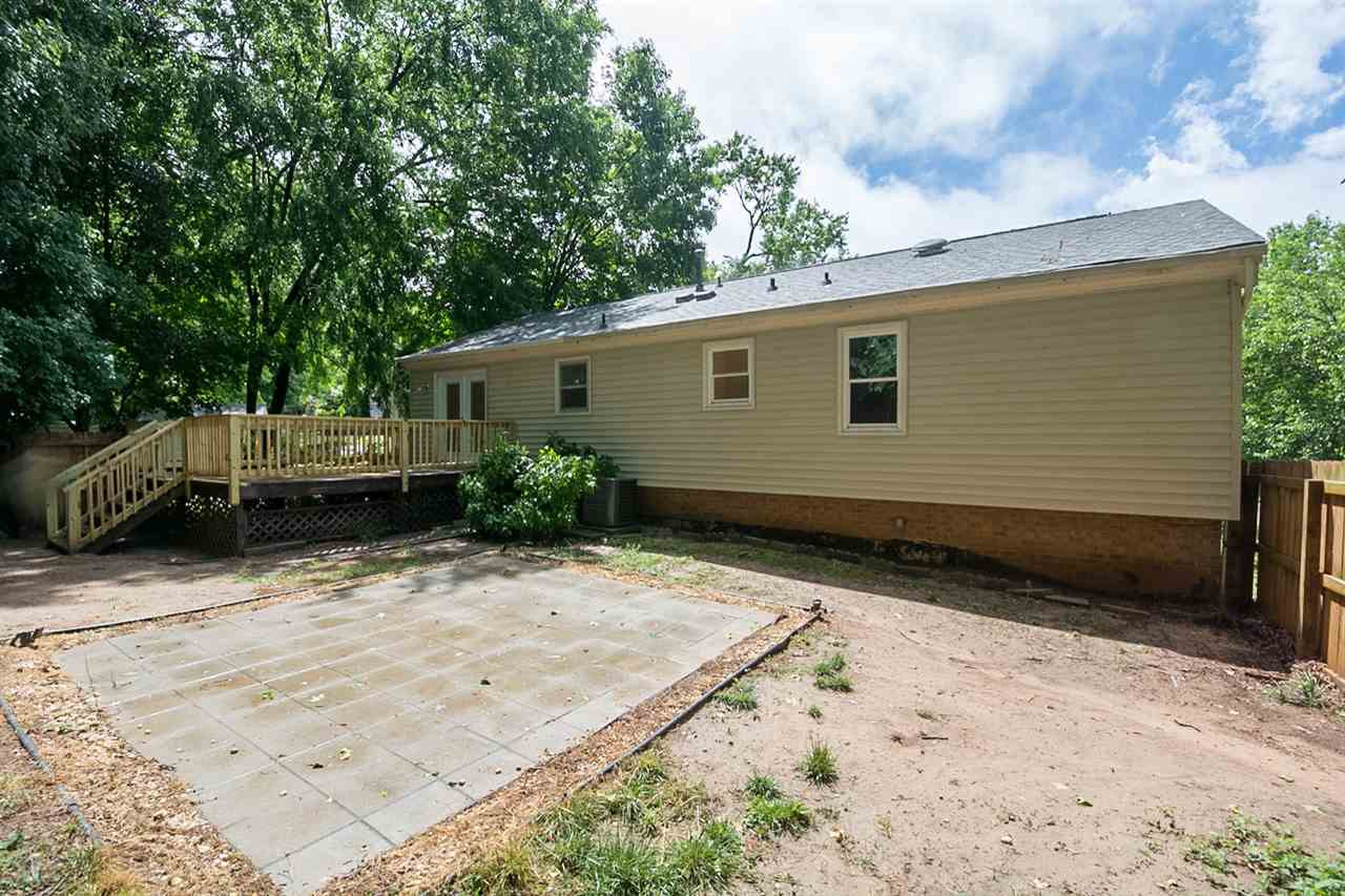 3505 Crofton Court Raleigh, NC 27604 - Photo 5 of 13 Photo 5