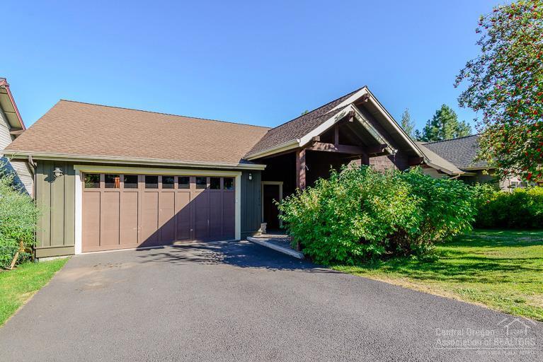 61434 Linton Loop Bend, OR 97702 - Photo 1 of 14 Primary Photo