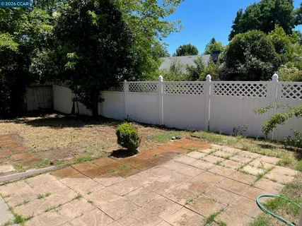 $249,500 | 2085 Acwron Drive, Red Bluff, CA 96080