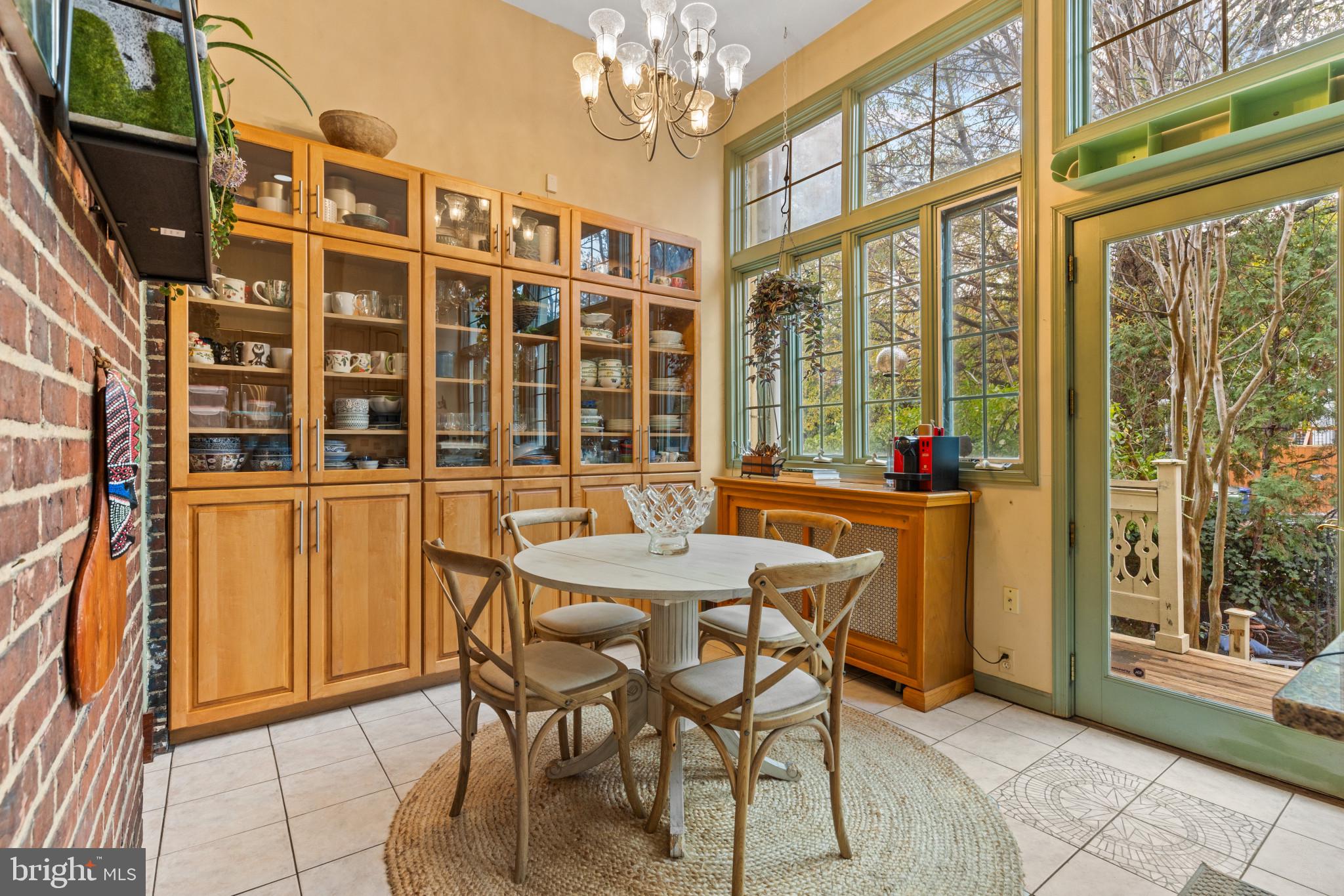 1612 Park Avenue Baltimore, MD 21217 - Photo 14 of 57