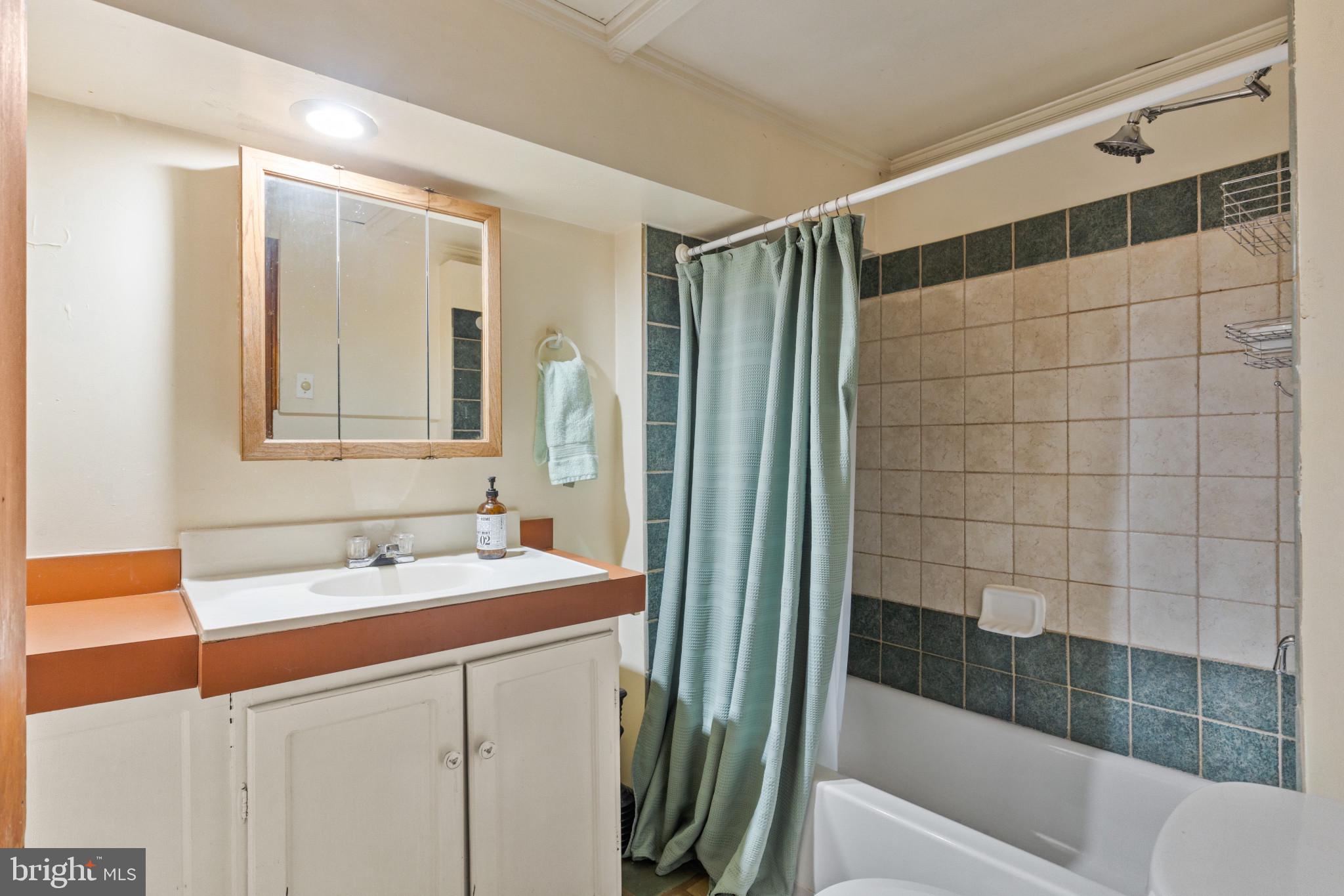 1612 Park Avenue Baltimore, MD 21217 - Photo 28 of 57