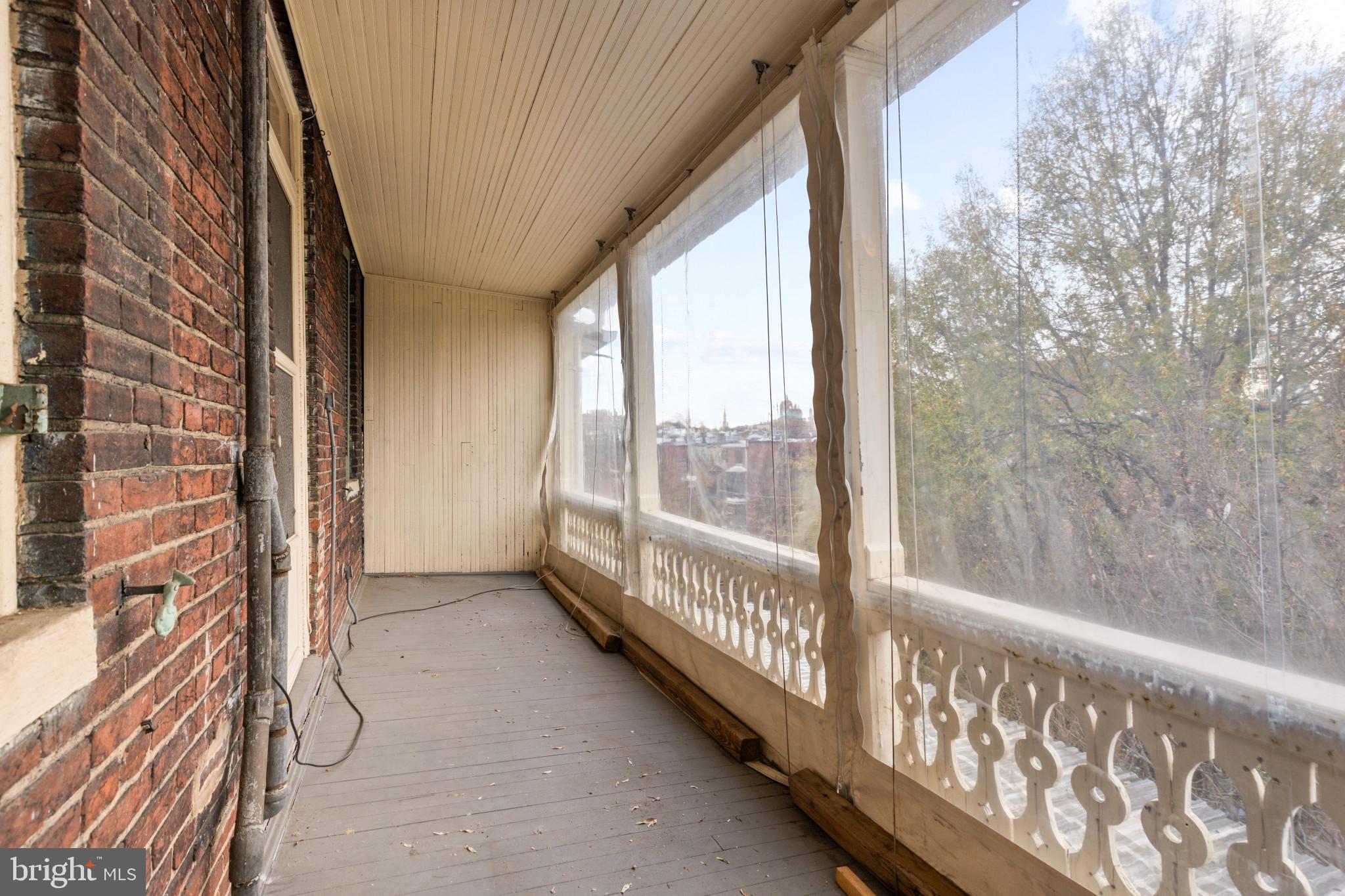 1612 Park Avenue Baltimore, MD 21217 - Photo 46 of 57