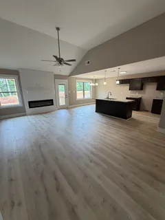 $349,900 | 332 Cardinal Crk Drive, Clarksville, TN 37042