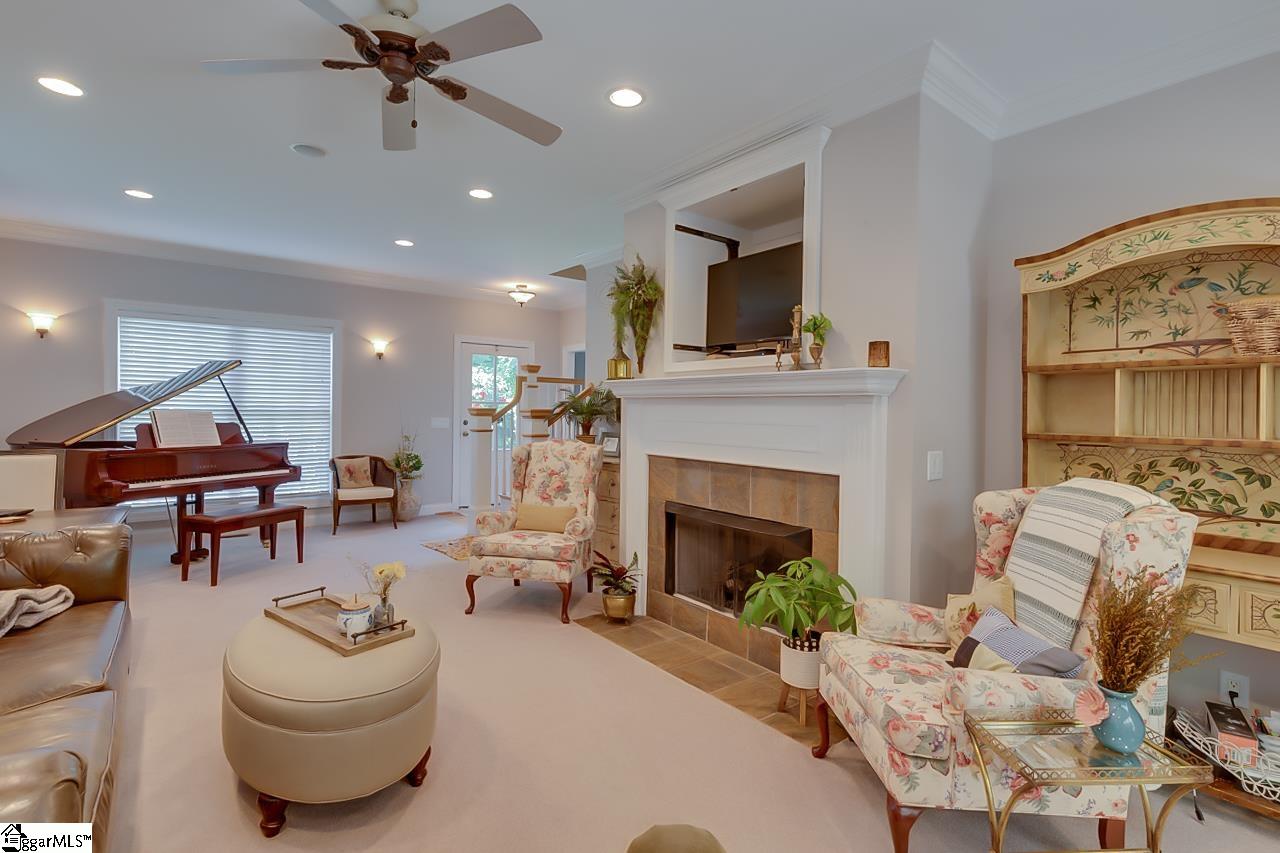 225 Horseshoe Bend Road Easley, SC 29642 - Photo 8 of 36 Gallery Image 8