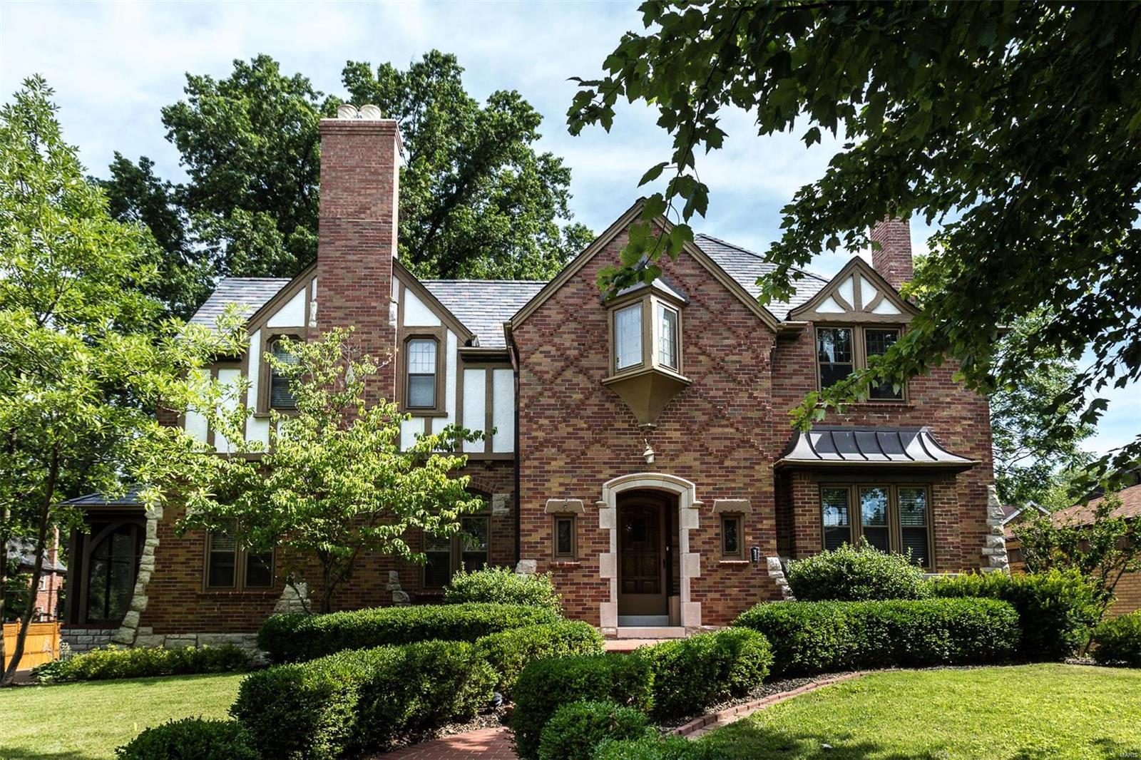 7309 Ravinia Drive St. Louis, MO 63121 - Photo 1 of 35 Gallery Image 1