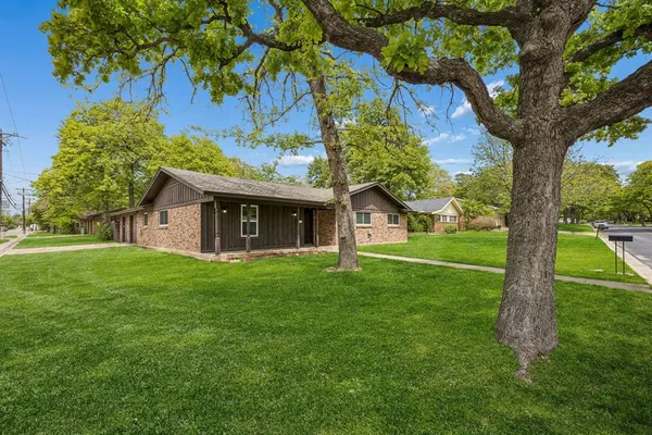 $339,000 | 740 Joanna Drive, Hurst, TX 76053