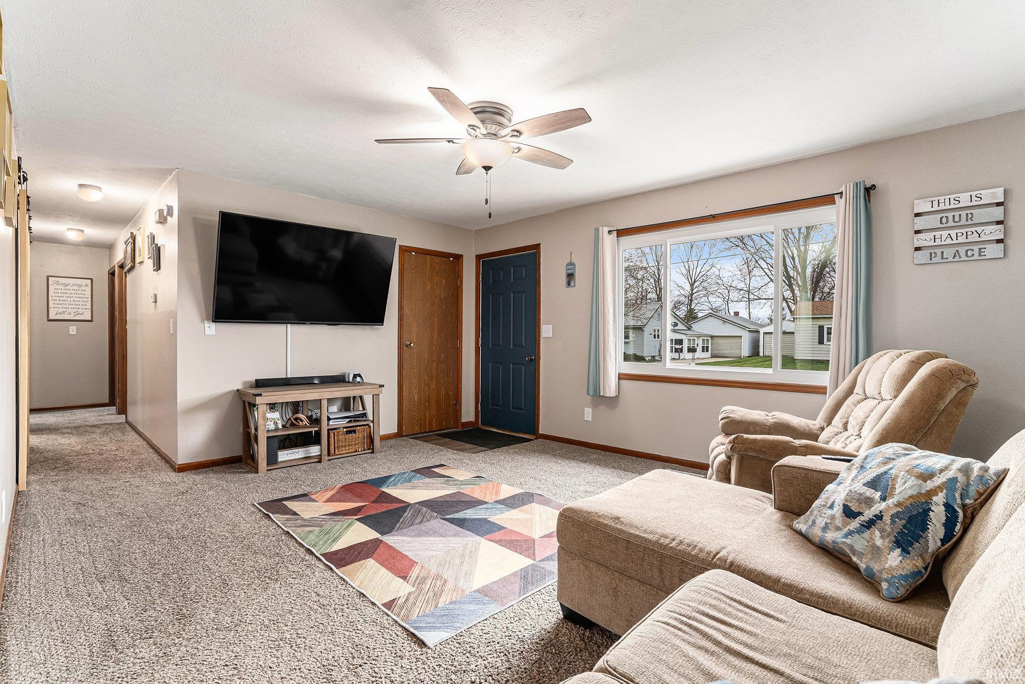 602 Wayne Street Howe, IN 46746 - Photo 8 of 17 Gallery Image 8