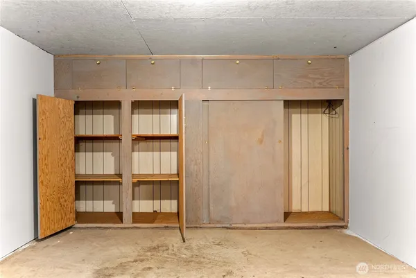 an aerial view of a house with mountain view