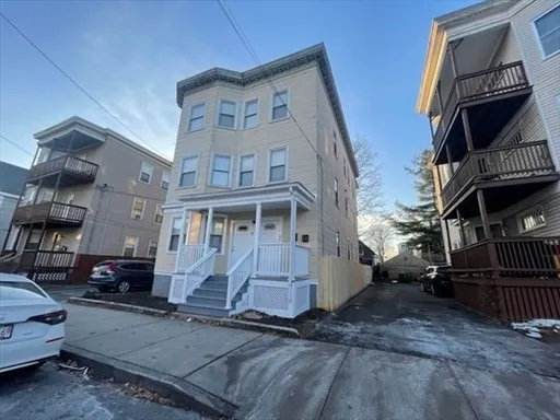 $3,000 | 50-50A Kirtland Street, Unit 1, Lynn, MA 01905