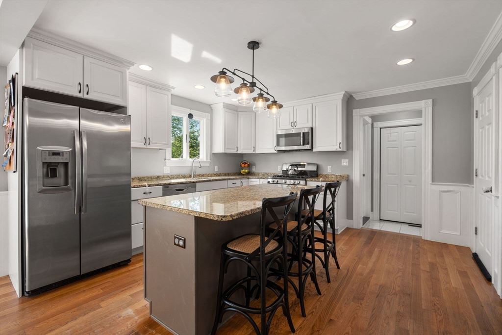 178 Fairbanks Road Dedham, MA 02026 - Photo 12 of 36 Gallery Image 12