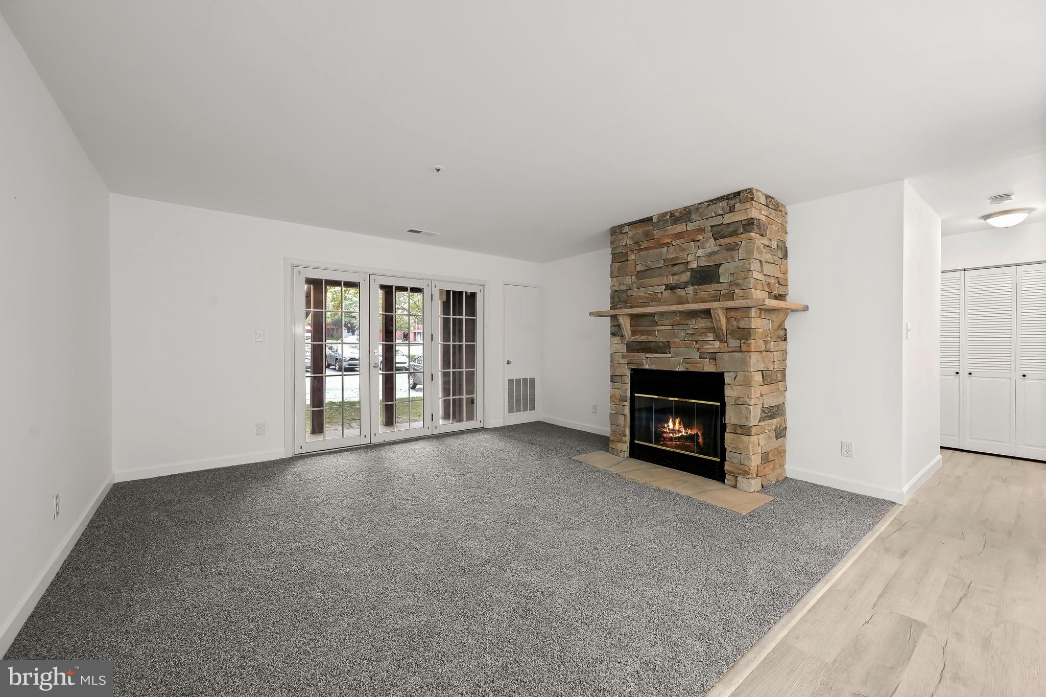 4904 Columbia Road, Unit 1 Columbia, MD 21044 - Photo 7 of 29 Walkout living room