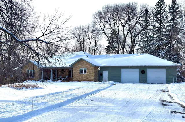 $1,290,000 | 12326 Falk Trail, Northfield, MN 55057