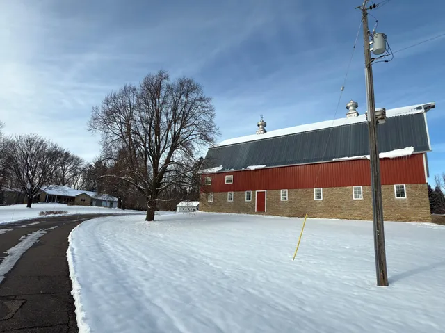 $1,290,000 | 12326 Falk Trail, Northfield, MN 55057