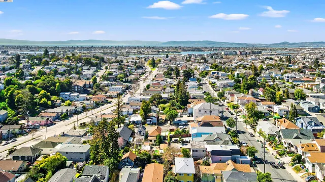$799,000 | 1206 East 23rd Street, Oakland, CA 94606