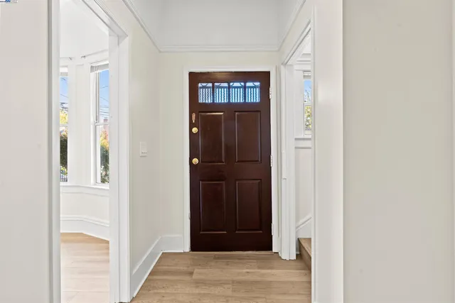 $799,000 | 1206 East 23rd Street, Oakland, CA 94606