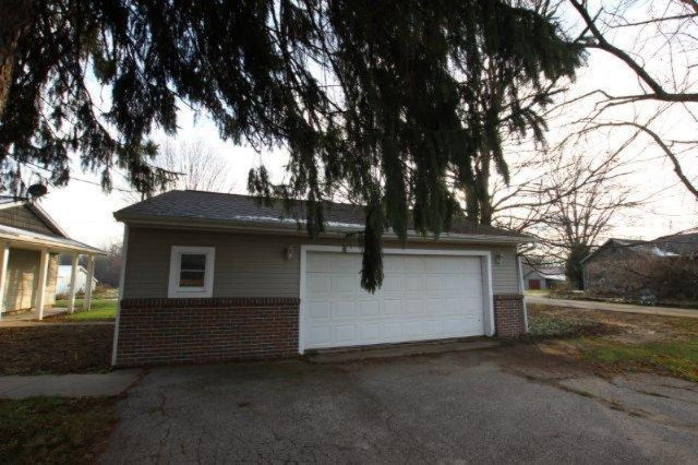 14565 White Road Ravenna, MI 49451 - Photo 23 of 30 Garage