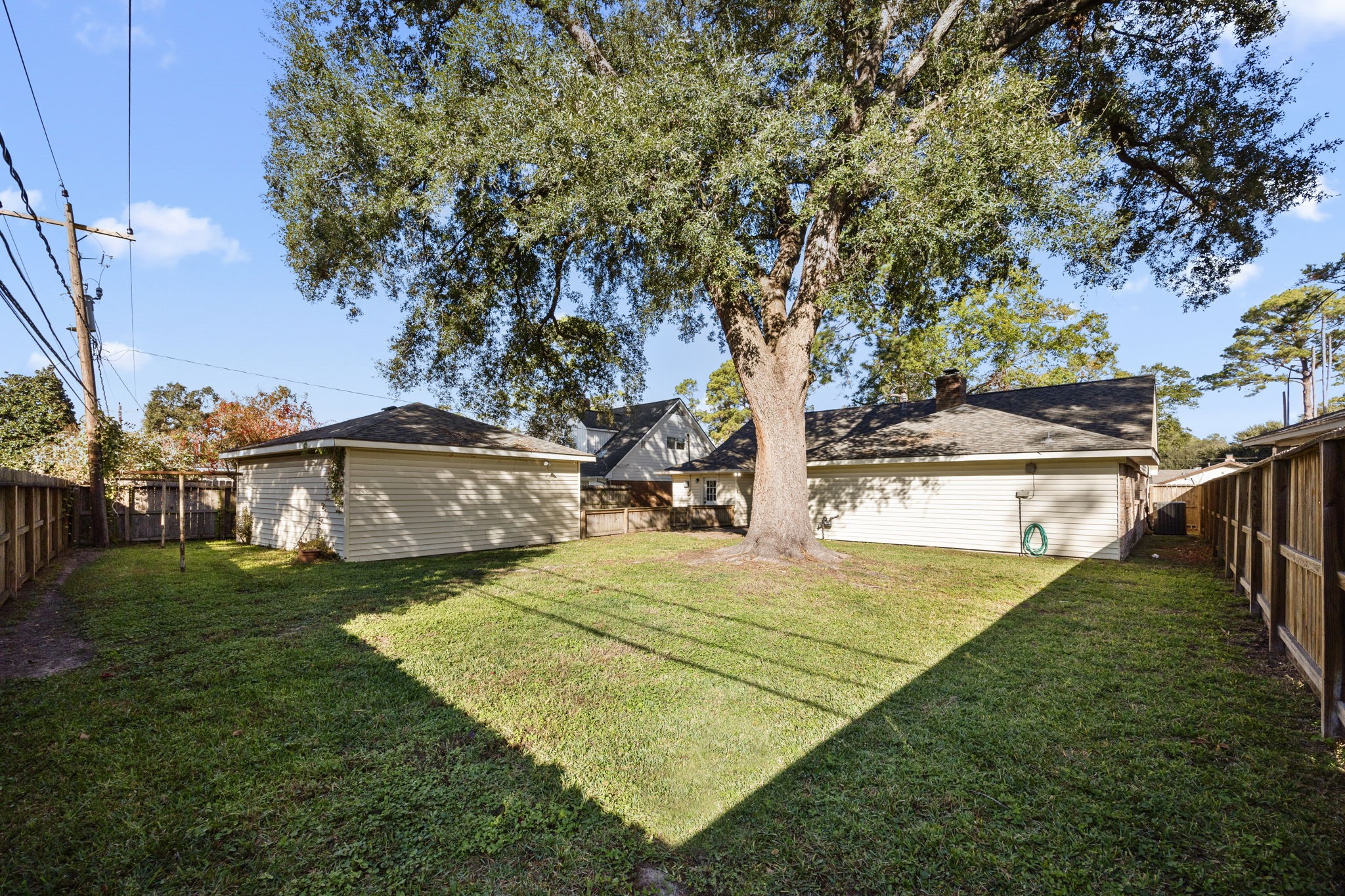 11223 Oak Spring Drive Houston, TX 77043 - Photo 30 of 32 Backyard.