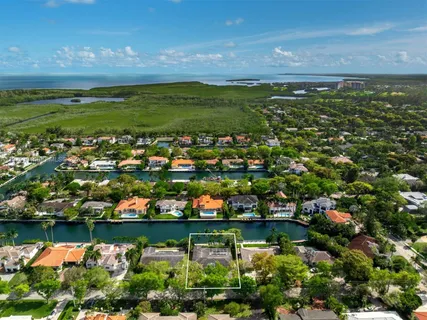 $2,350,000 | 1500 Lugo Avenue, Coral Gables, FL 33156