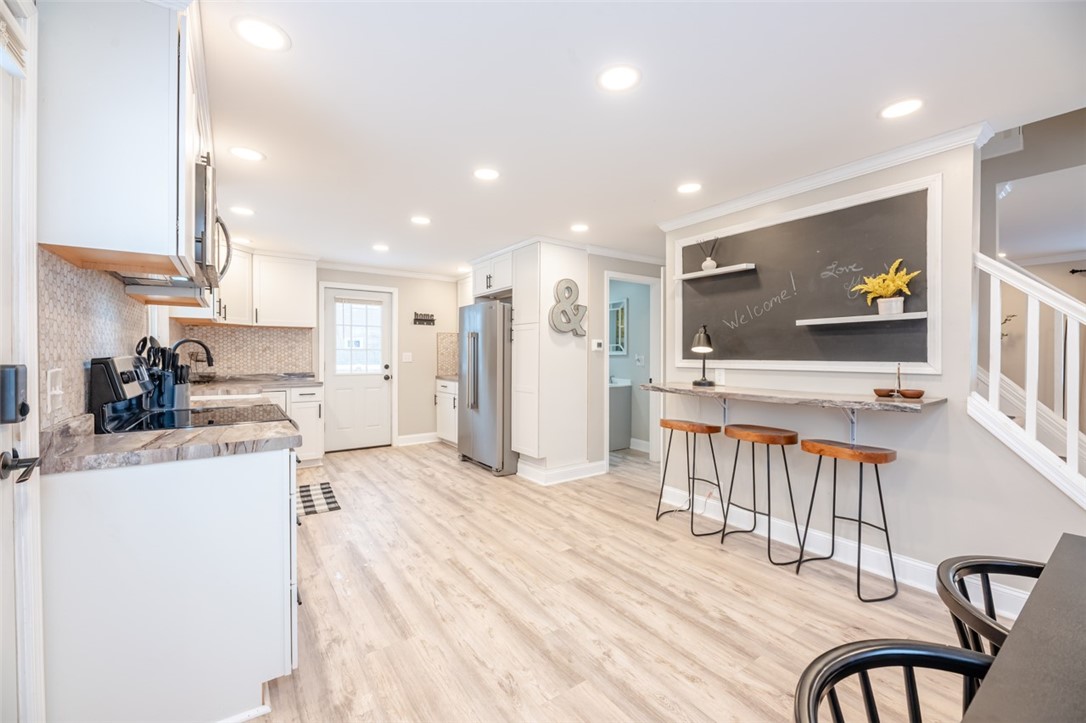 157 Leonard Road Greece, NY 14616 - Photo 12 of 45