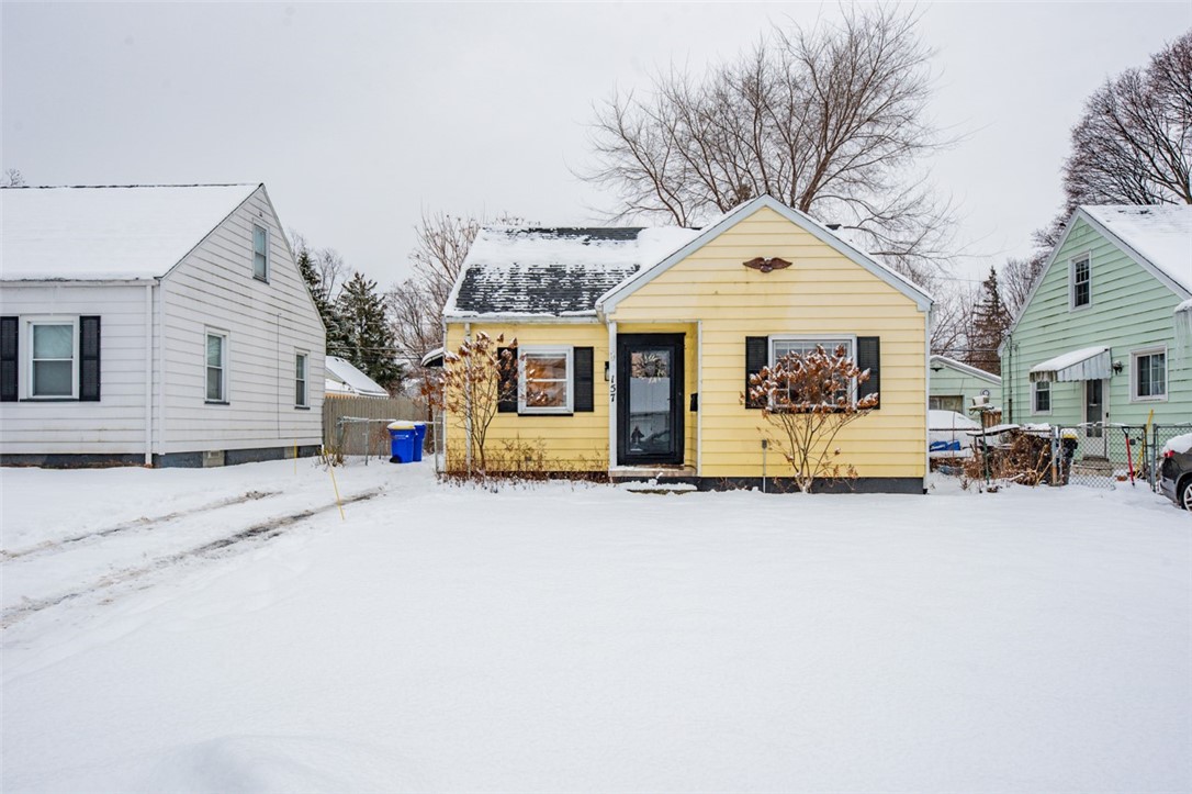 157 Leonard Road Greece, NY 14616 - Photo 3 of 45