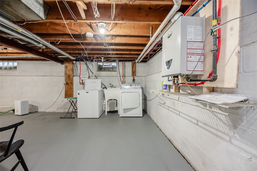 157 Leonard Road Greece, NY 14616 - Photo 40 of 45