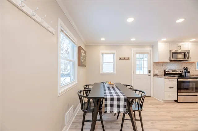 $164,900 | 157 Leonard Road, Greece, NY 14616