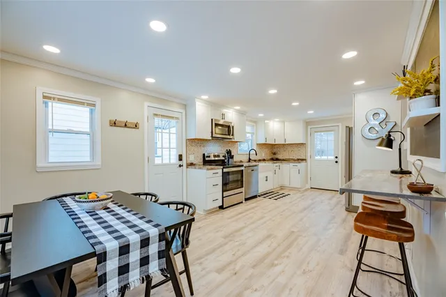 $164,900 | 157 Leonard Road, Greece, NY 14616