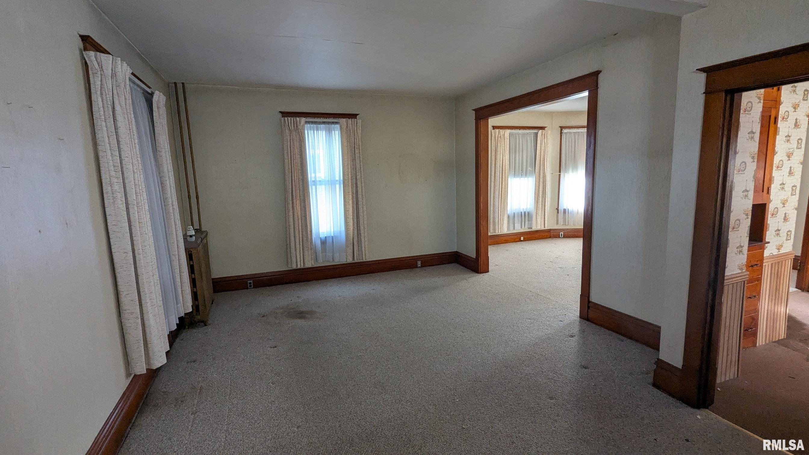 2013 16th Street Moline, IL 61265 - Photo 7 of 17