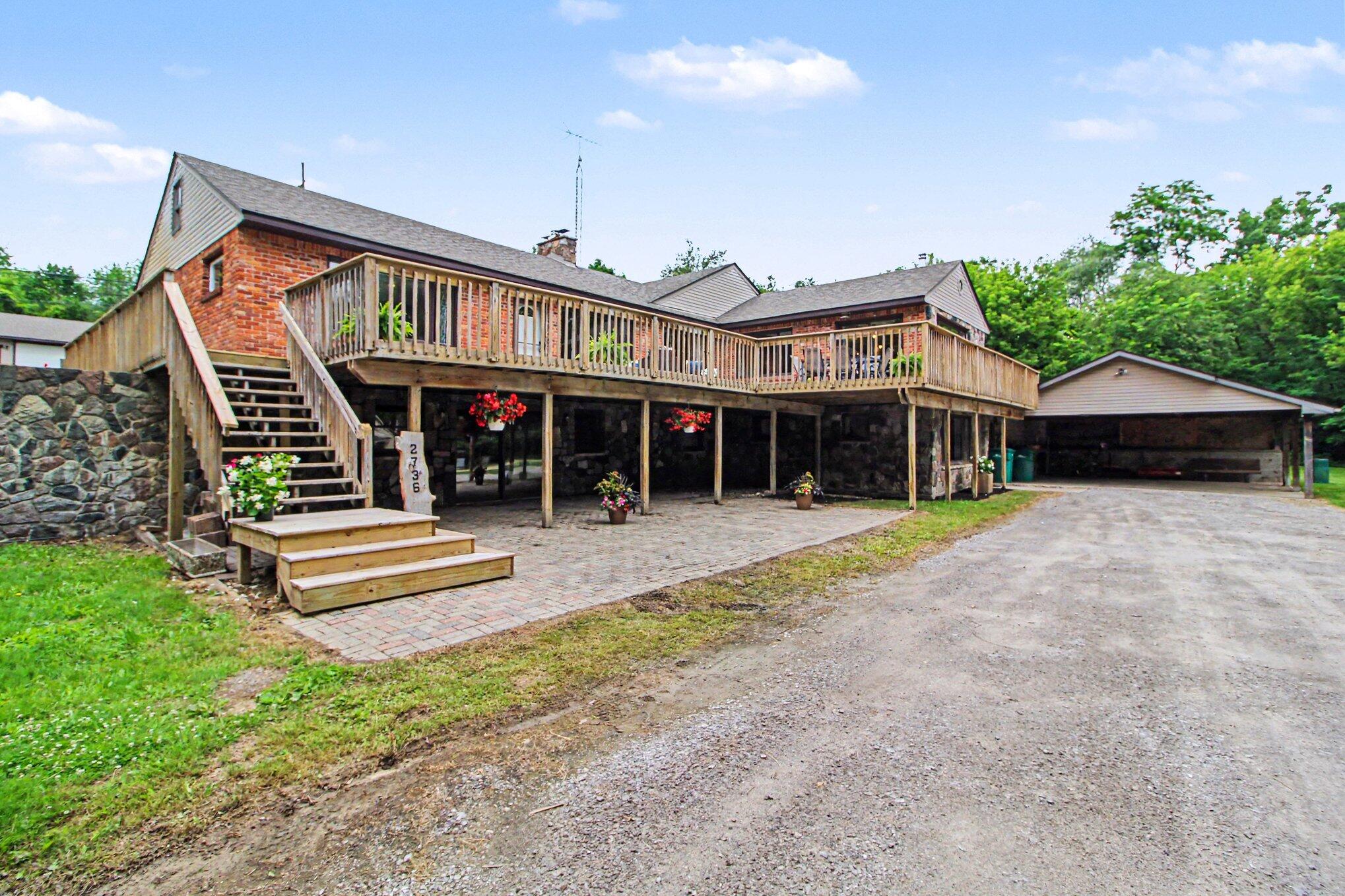 2736 South Wagner Road Ann Arbor, MI 48103 - Photo 12 of 91 011_file_3797