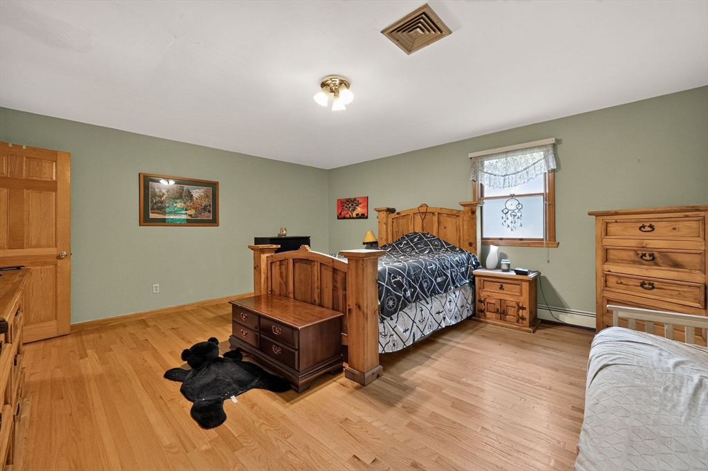 279 Sprague Street Dedham, MA 02026 - Photo 4 of 24