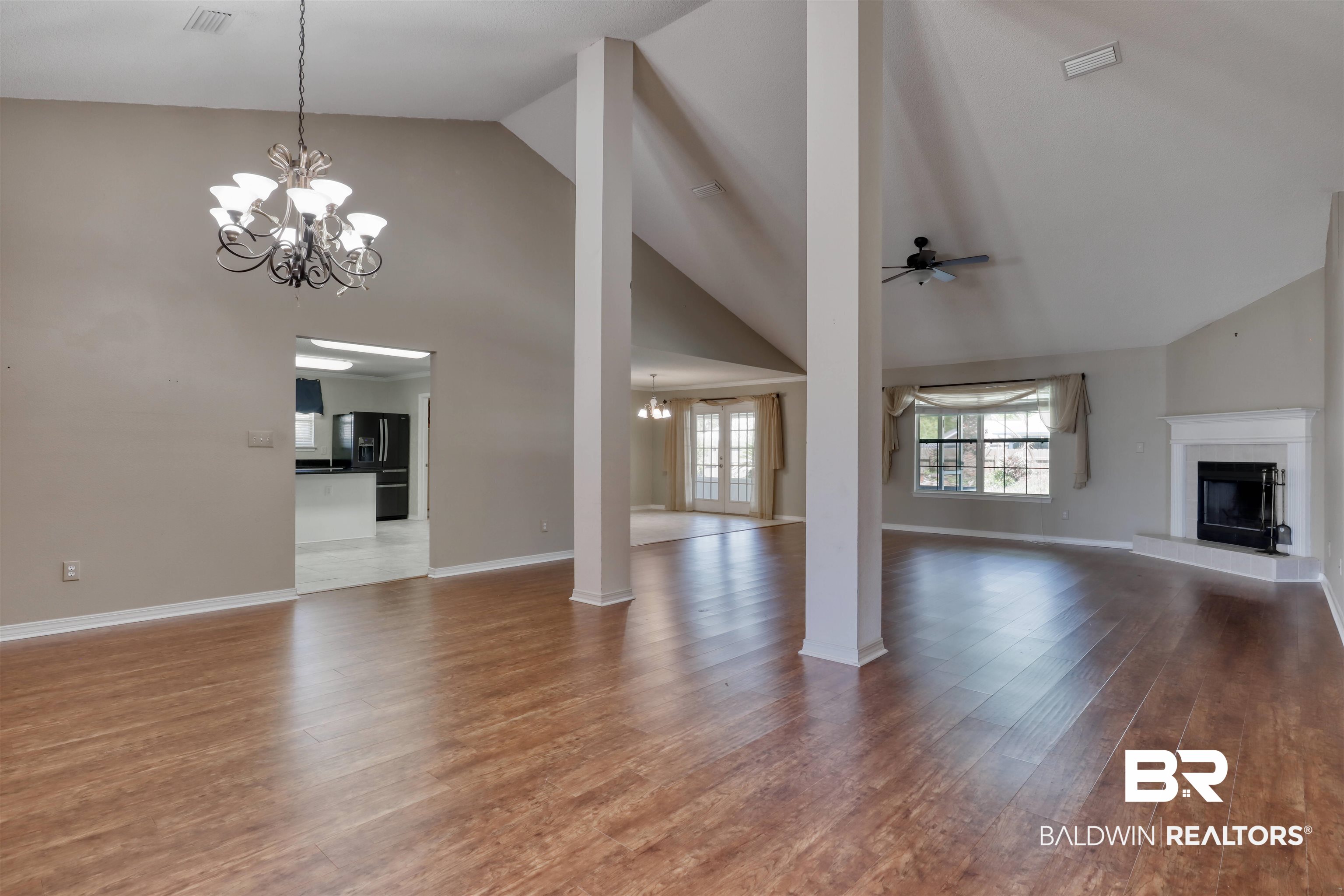 315 Manchester Lane Foley, AL 36535 - Photo 4 of 31