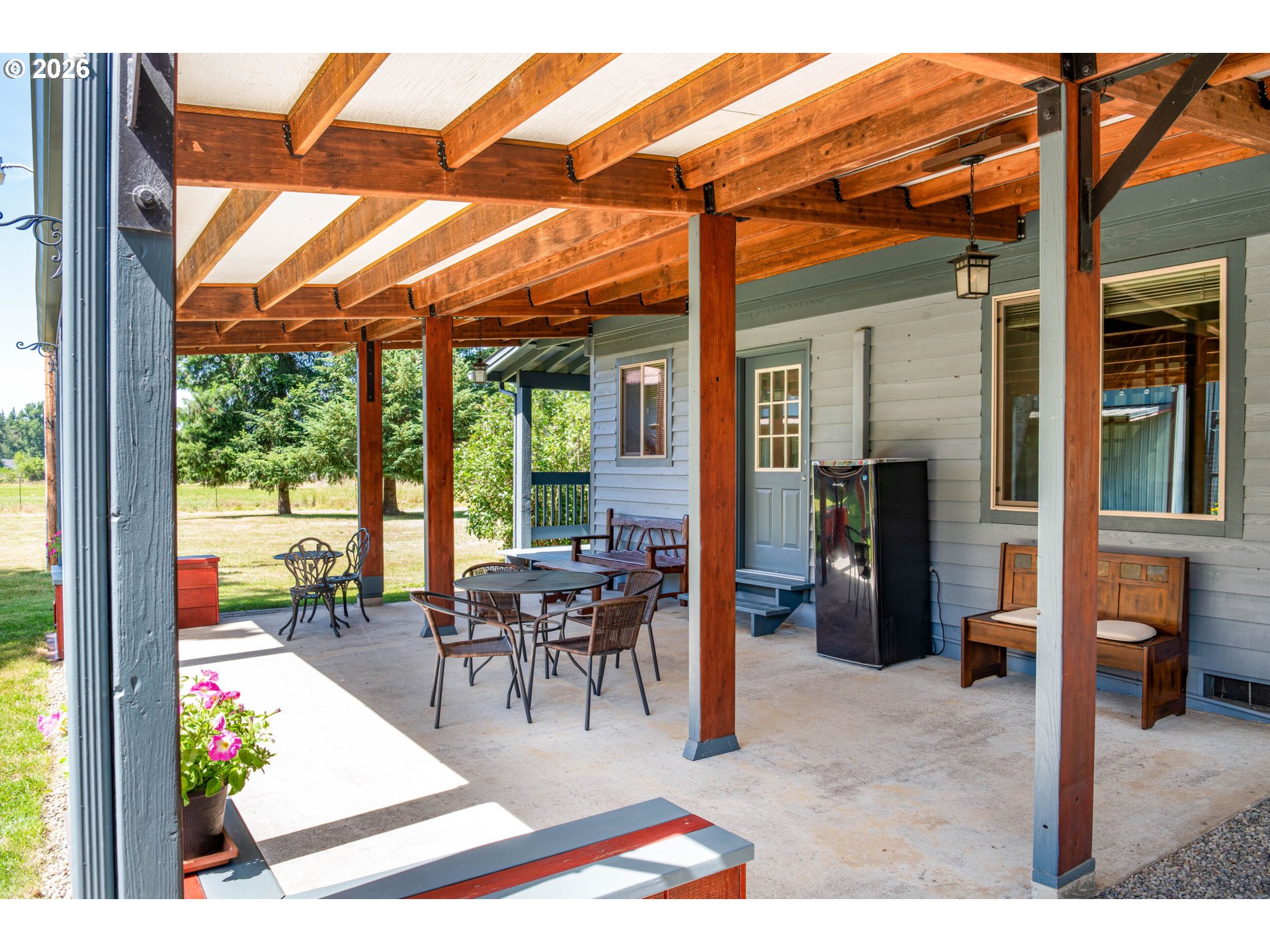 81018 Lost Creek Road Dexter, OR 97431 - Photo 29 of 39 Covered Patio