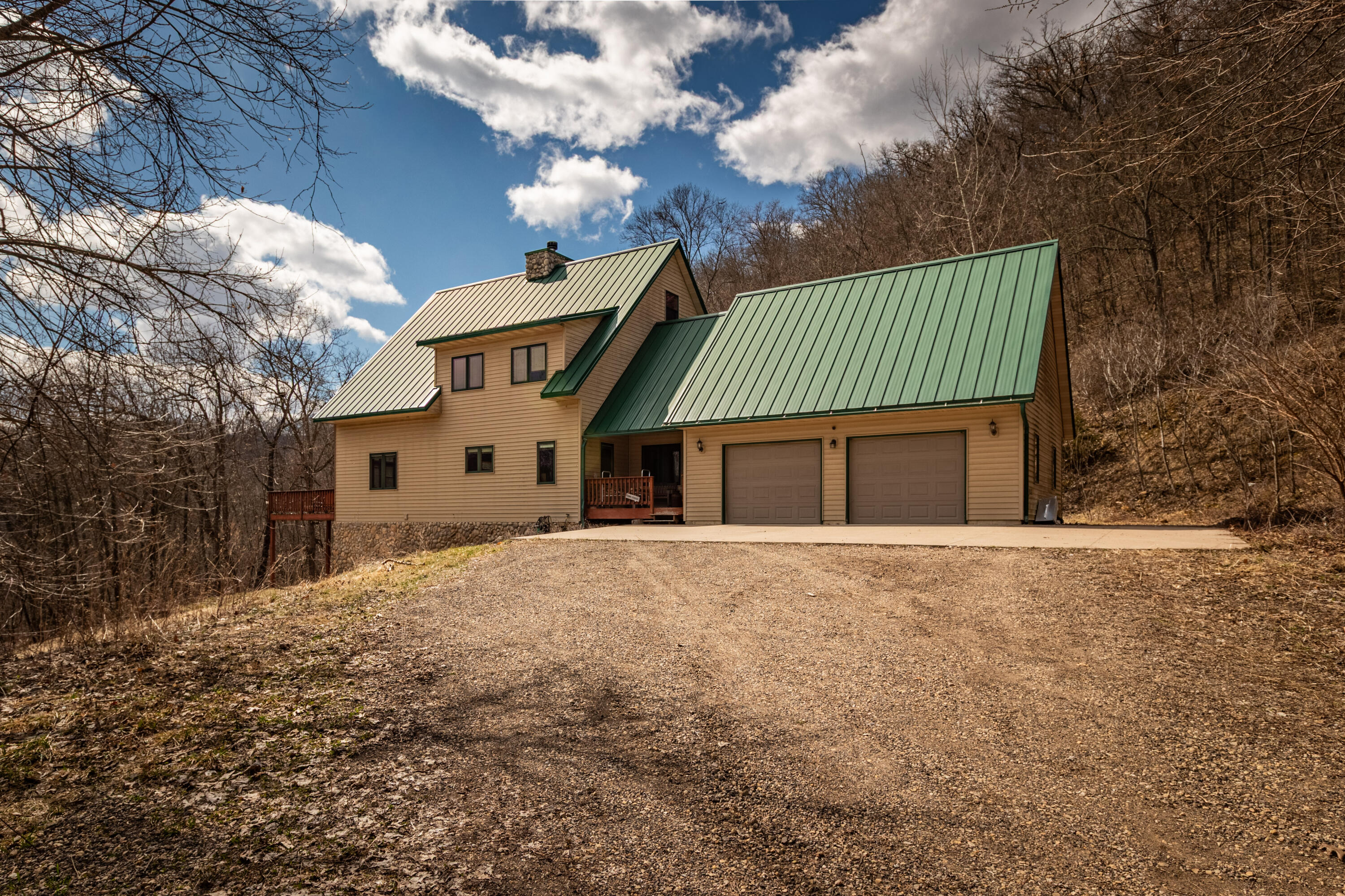 10235 Tavern Road Clayton, WI 54655 - Photo 2 of 30 side