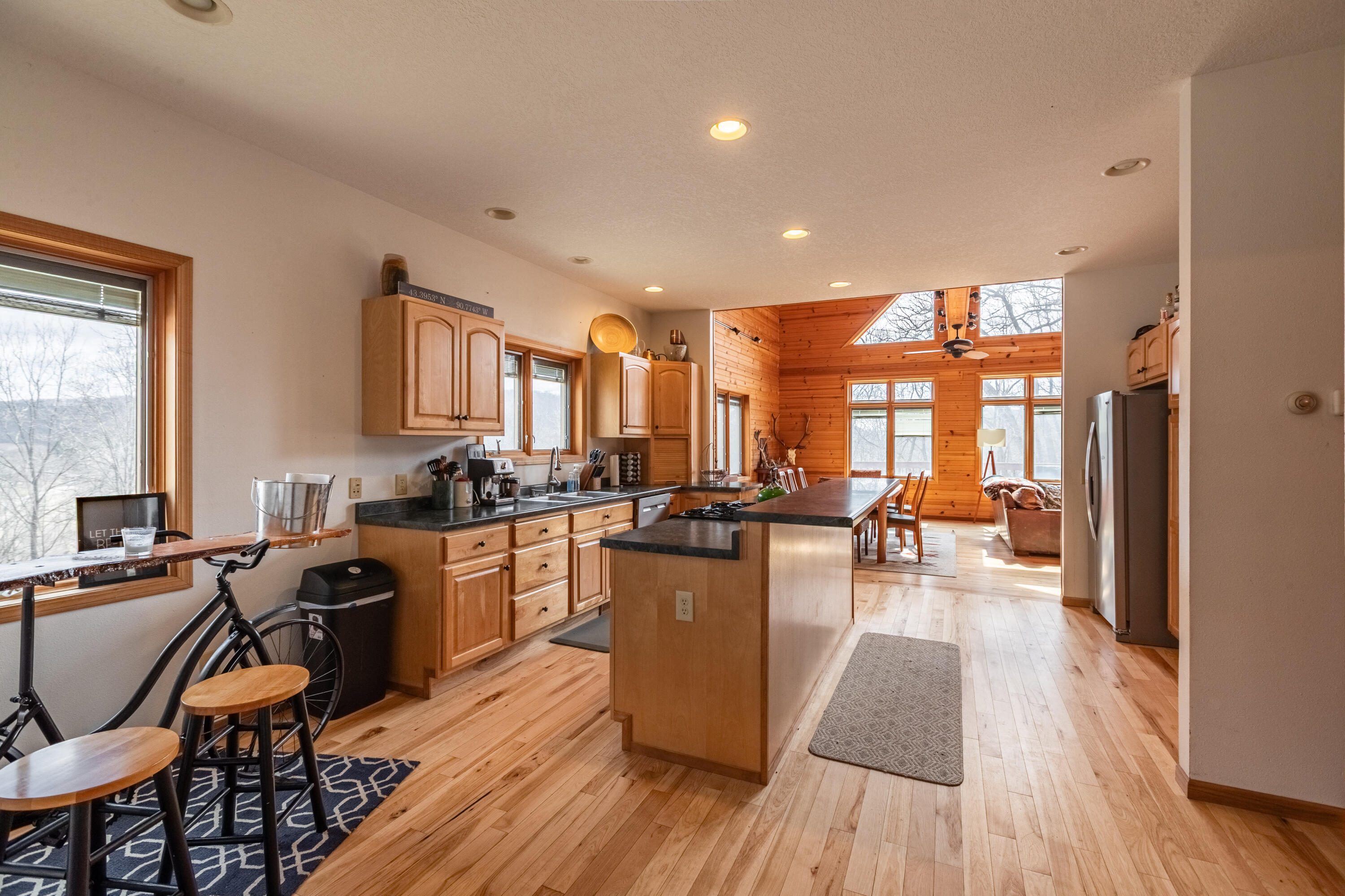 10235 Tavern Road Clayton, WI 54655 - Photo 7 of 30 kitchen